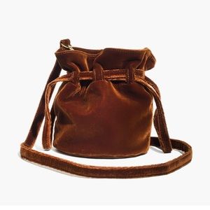 NWT Madewell Florence mini drawstring bag velvet